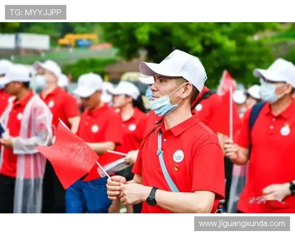 开云真人版拍摄现场曝光：幕后花絮与制作团队的辛勤工作实录